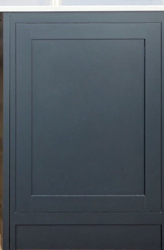 shaker door